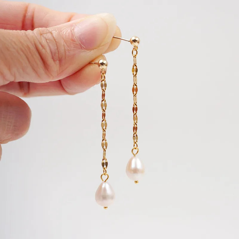 Elara Drop Earring
