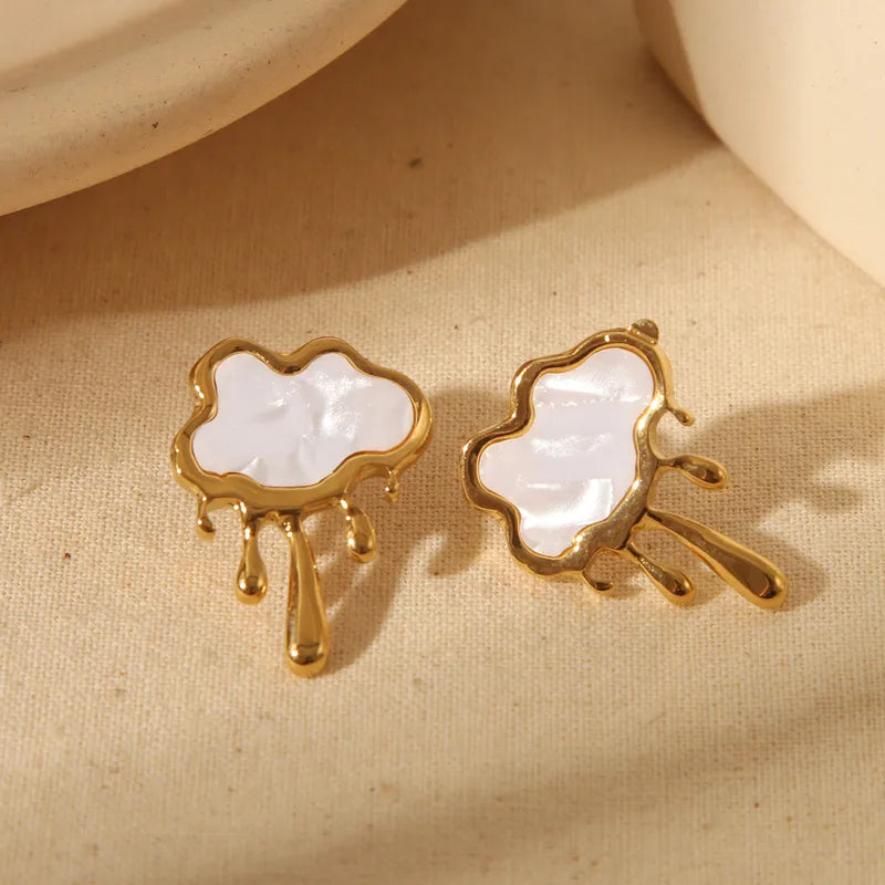 Cloud9 Ear Stud