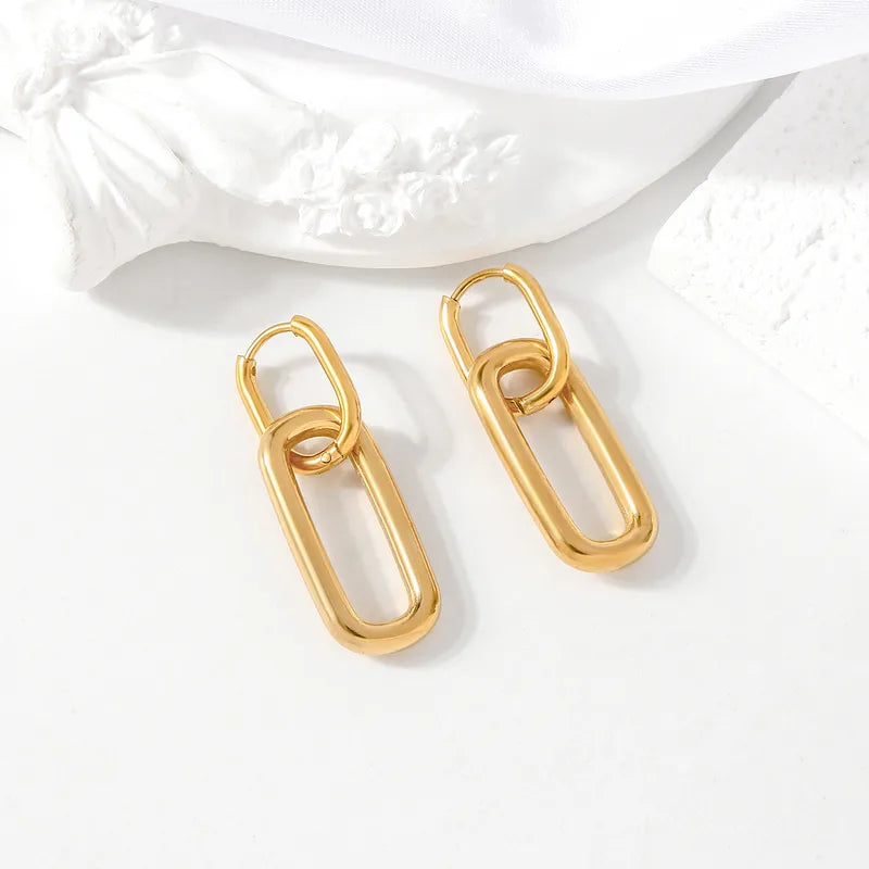 Metro Chain Drop Earring