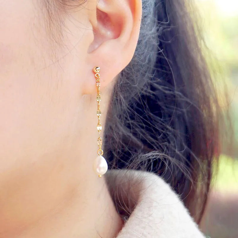 Elara Drop Earring