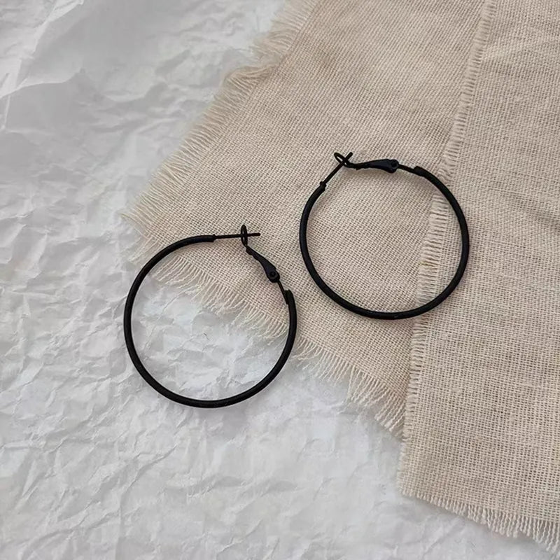 Simple Classic Round Earring