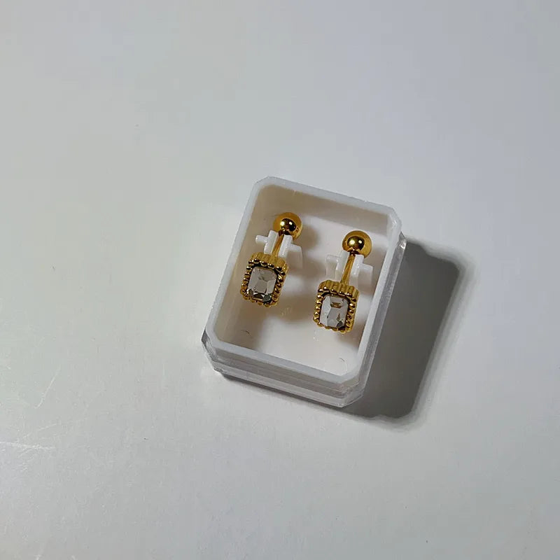 Emerald Charm Stud Cartilage Earring