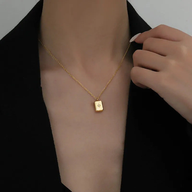 Modern Muse Necklace