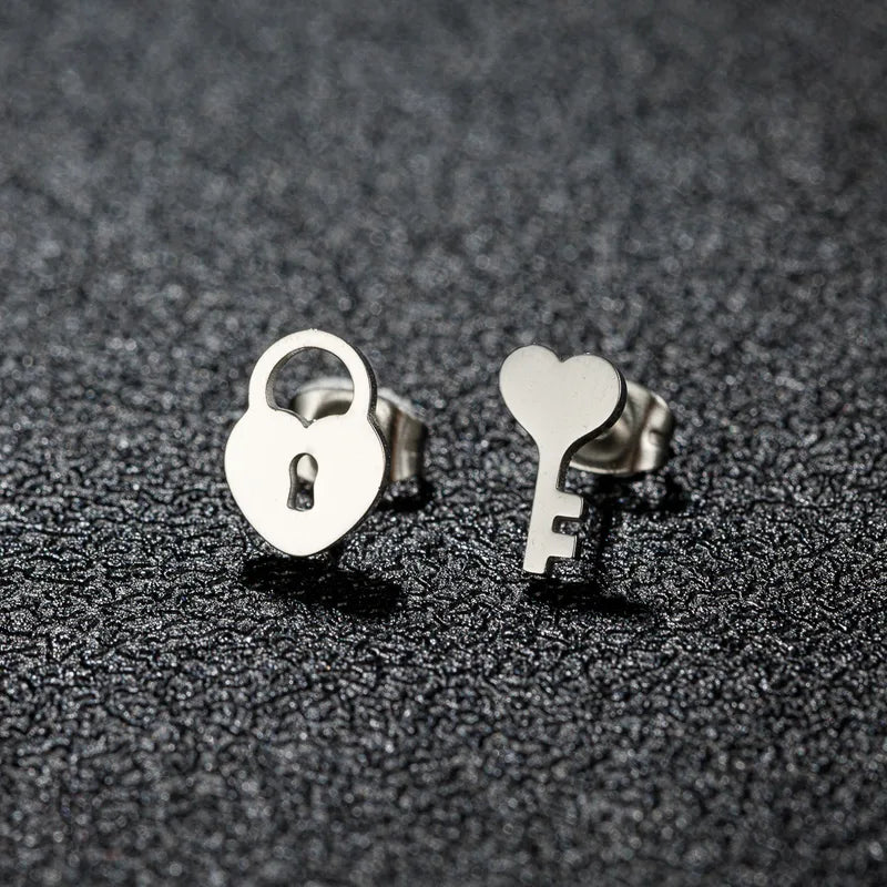 Lock & Key Ear Stud