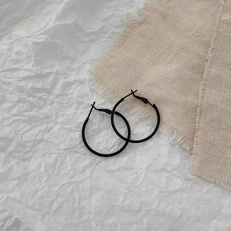 Simple Classic Round Earring