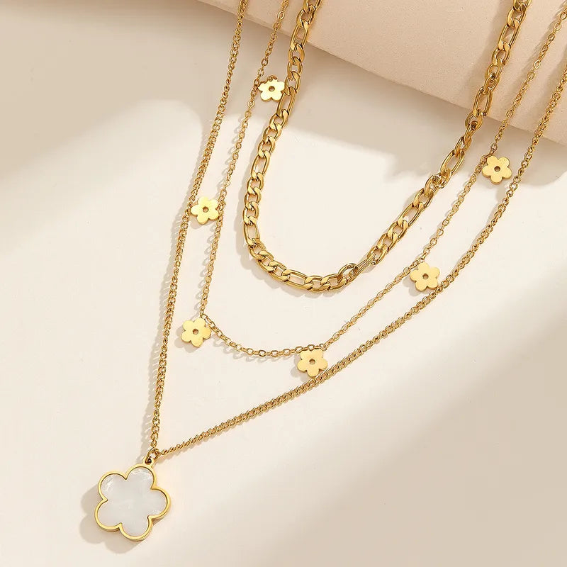Three Layered Flower Necklace