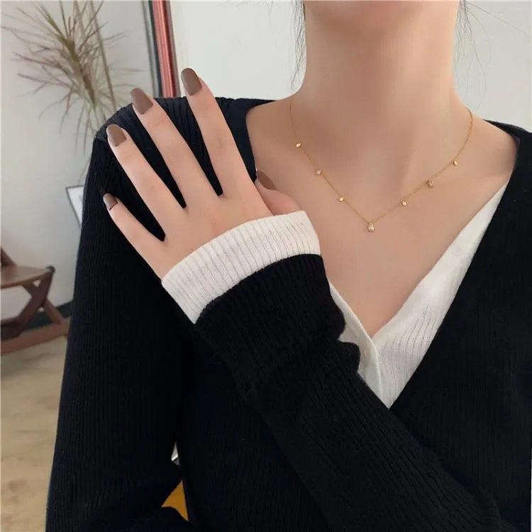 Dainty Drop Shape Necklace