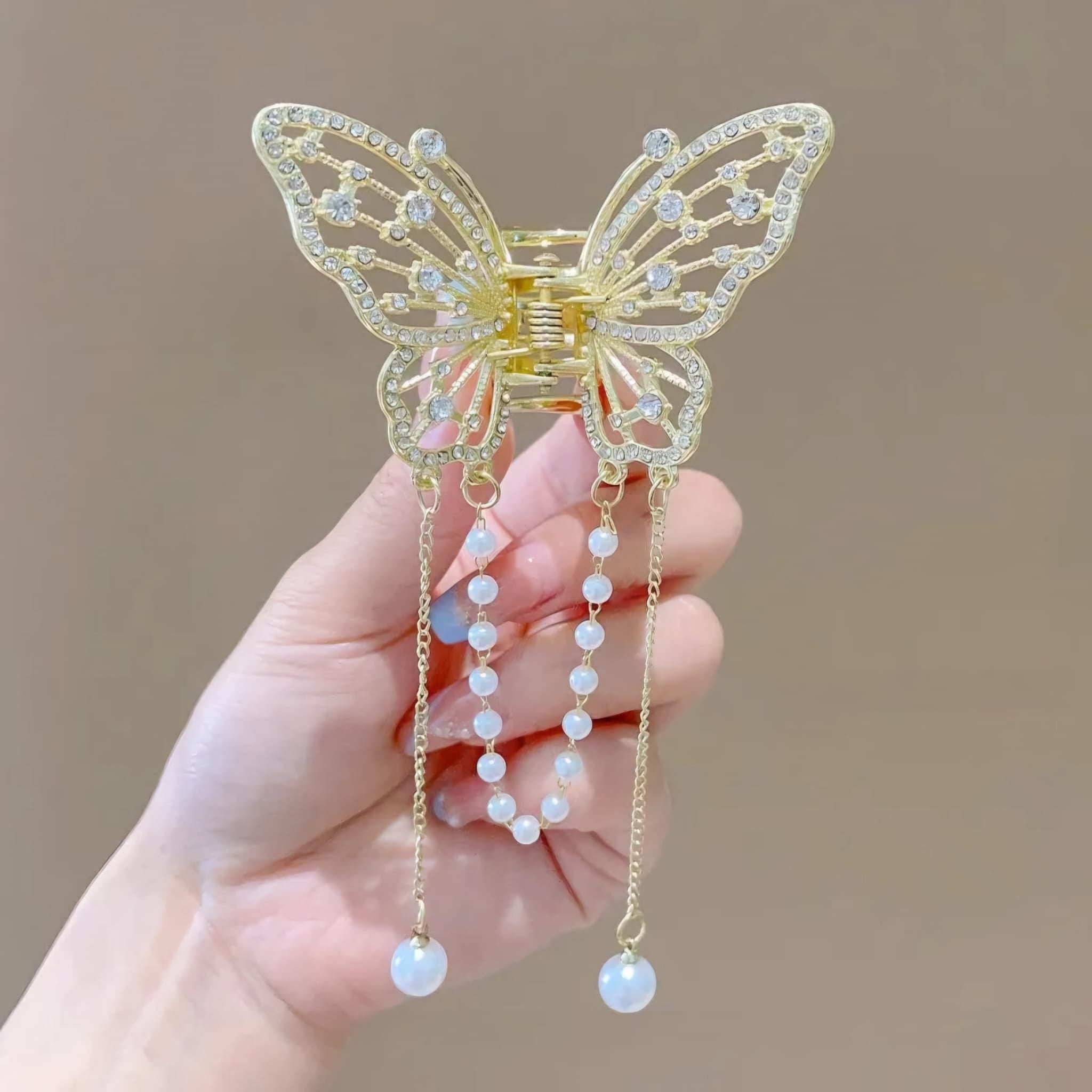 Pearl Tassel Butterfly Hair Claws