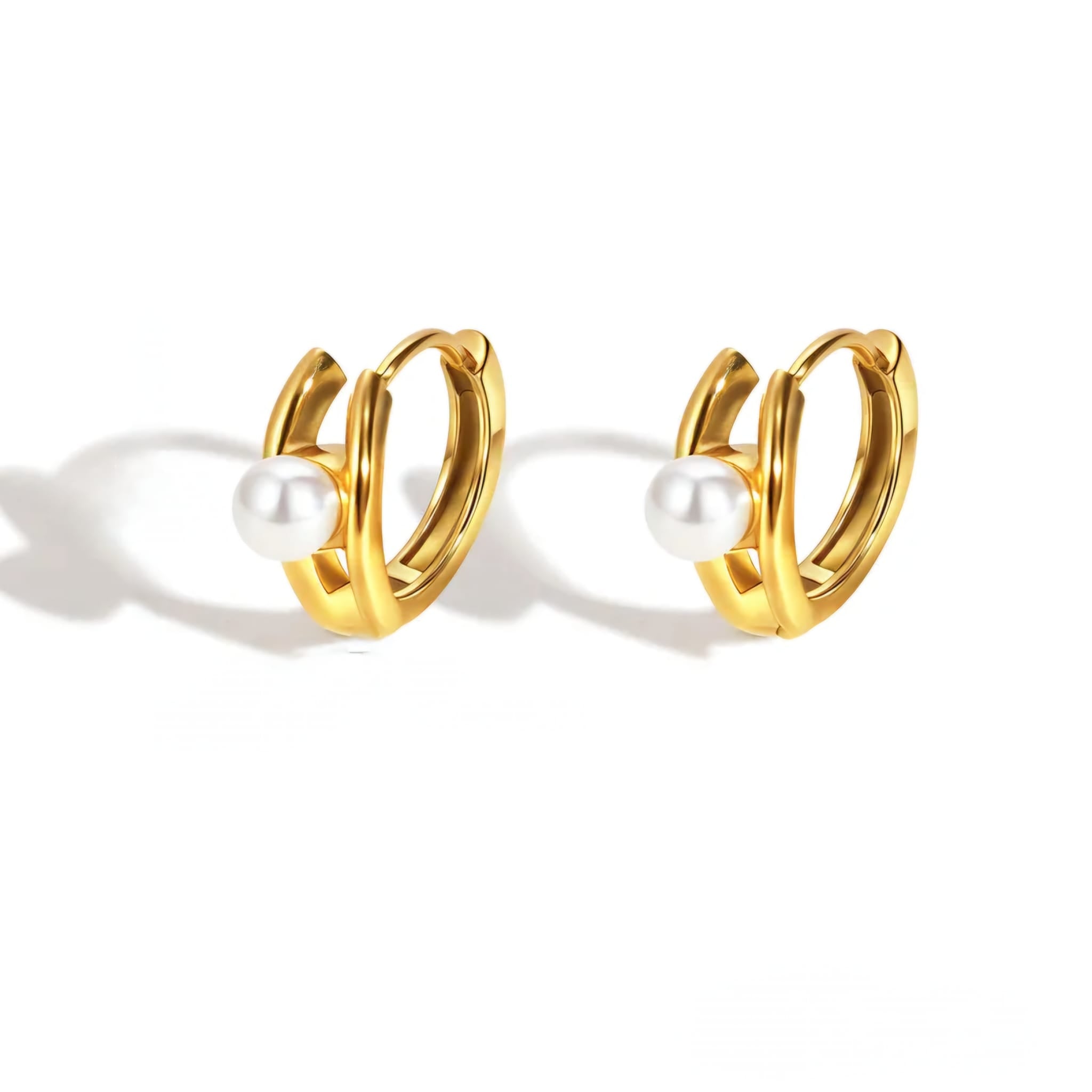 Pearl Mirage Earring
