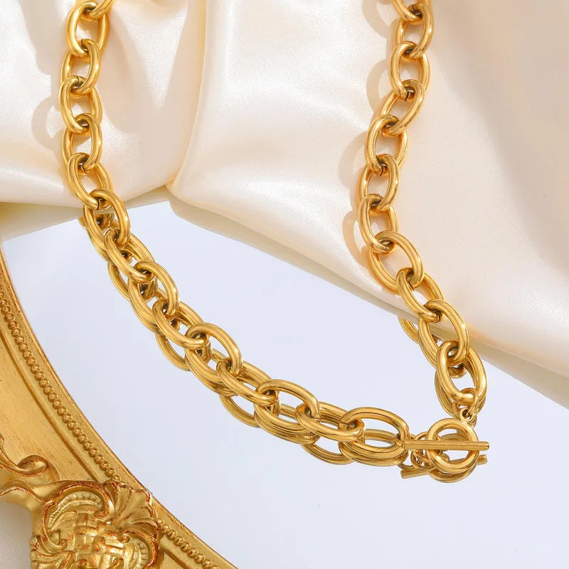 Golden Link Luxe Chain