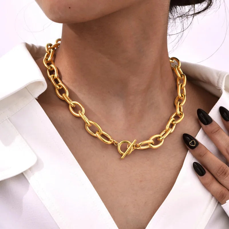 Golden Link Luxe Chain