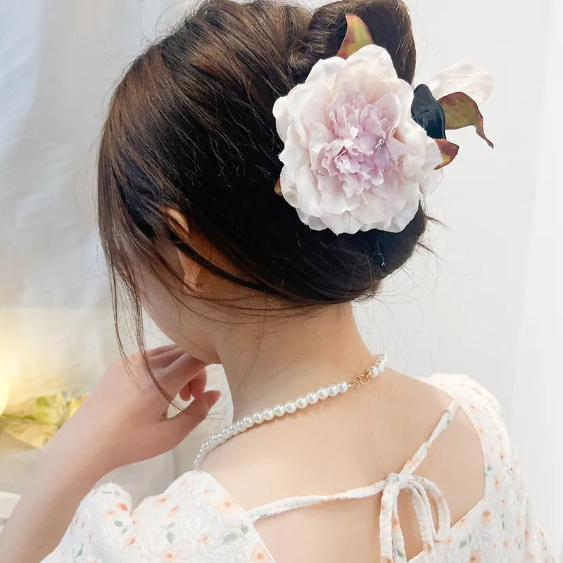 Sweet Flower Hair Claw